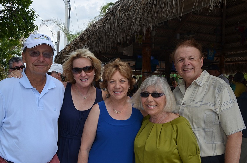 Steve Wilberding with his wife Teri Hansen with Pat and Larry Thompson and Gerri Aaron