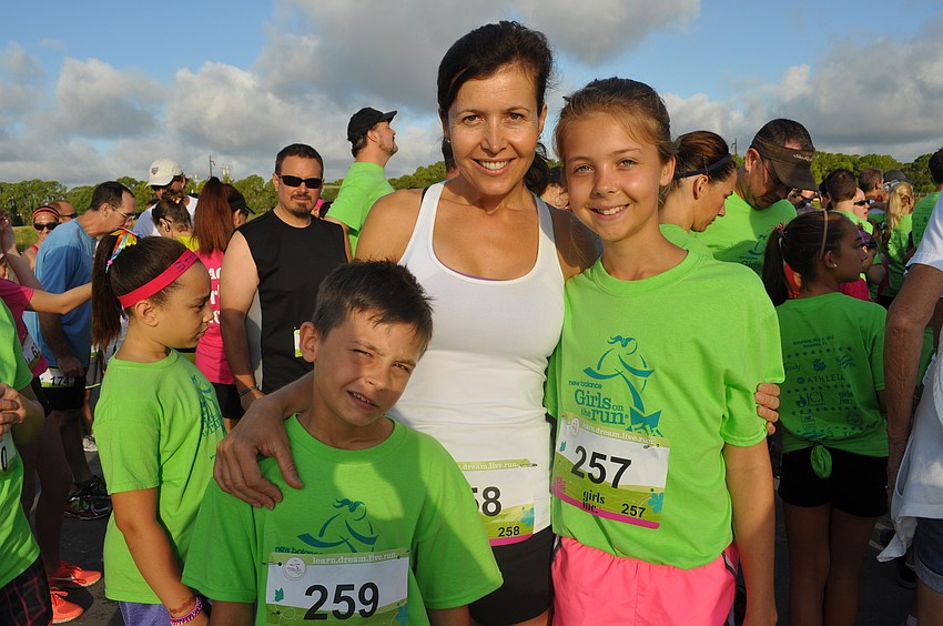 Martina Reisky with her children, Caymam and Samantha