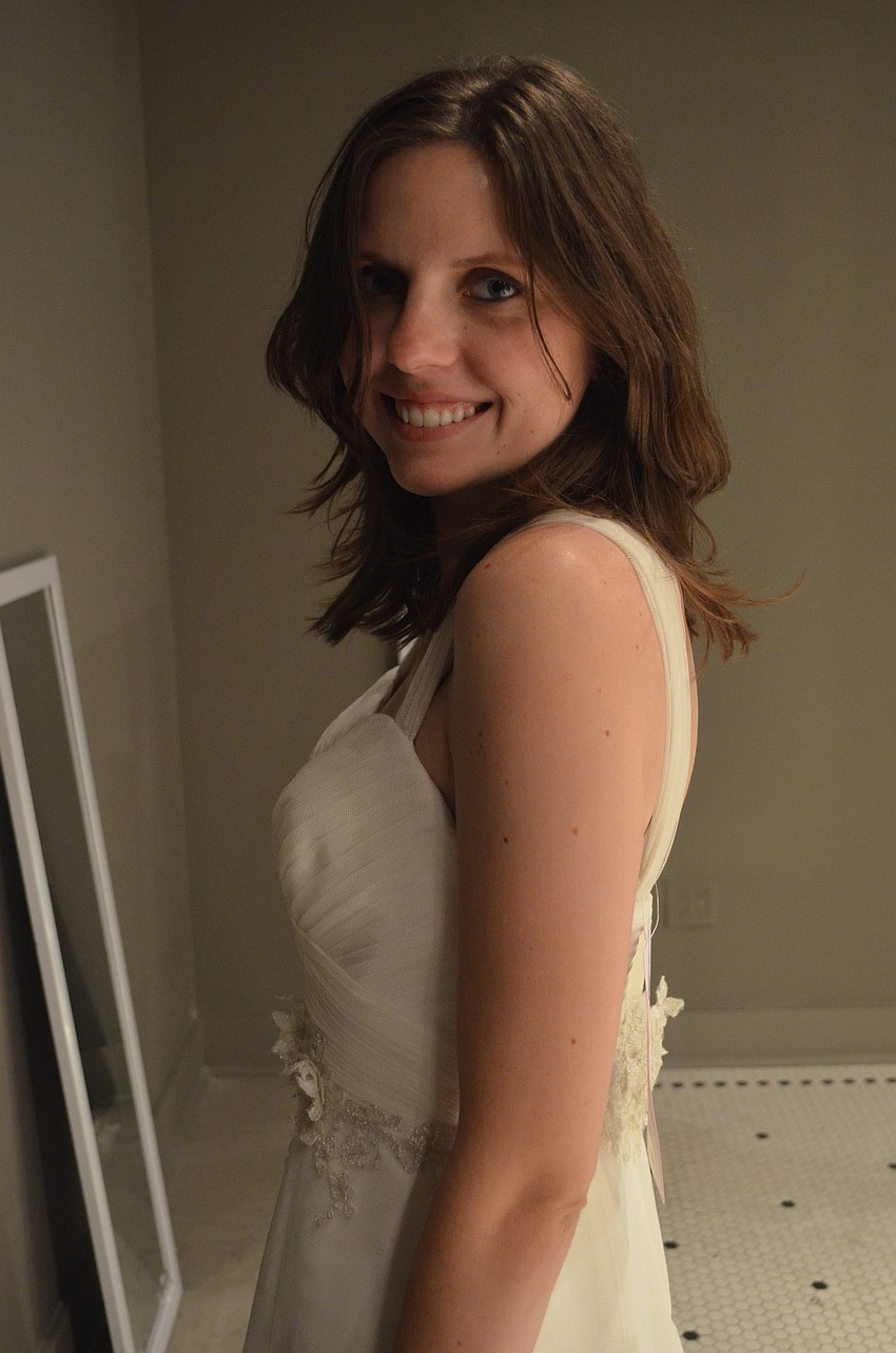 Michelle Wollenberg will marry in October of 2014.