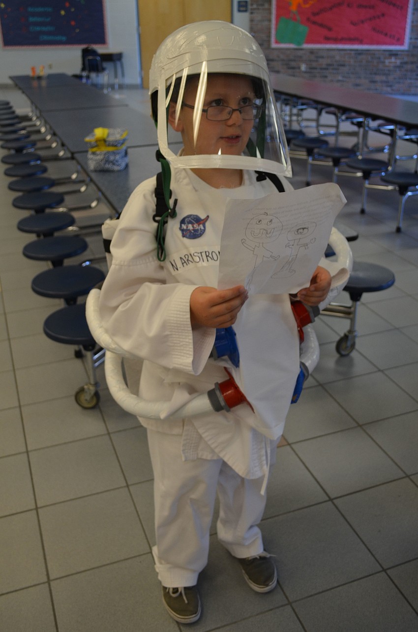 Joey Housh was Neil Armstrong