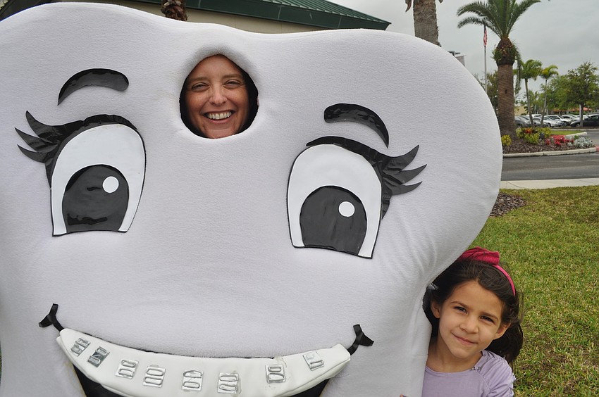 Super Tooth poses with Riley Mikelavic, 5.