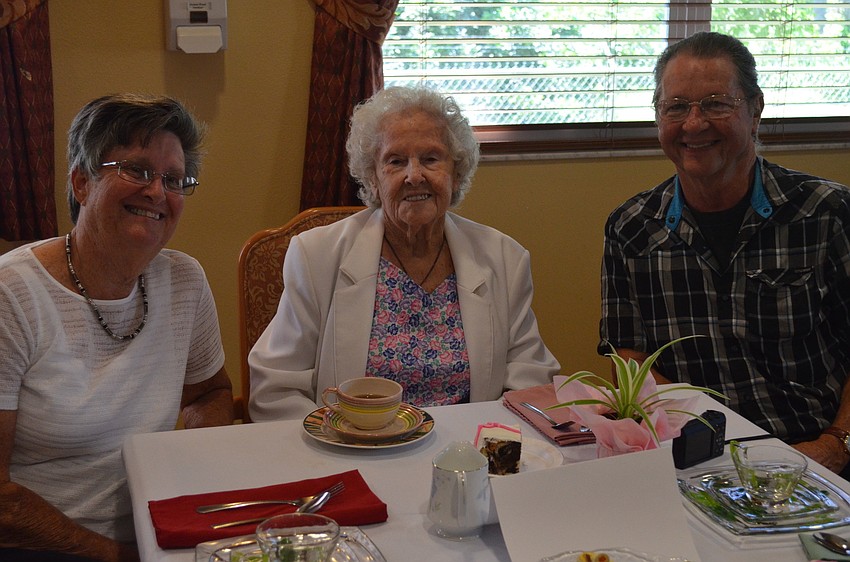 Thelma, Cynthia and Sam Rollins