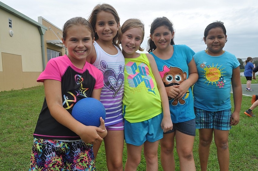 Forth-graders Braden Elliott, Alanna Breitenstein, Kelsey Davies, Arianna Romano and Jennifer Campos