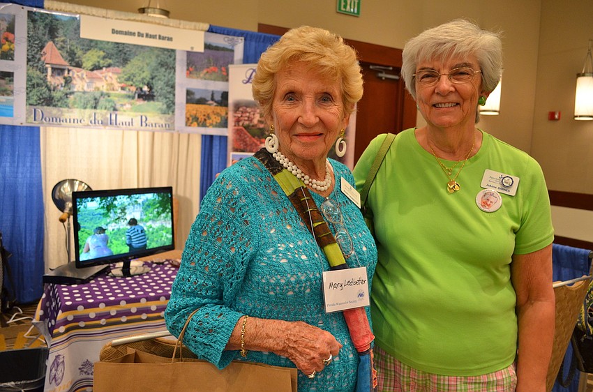 Mary Ledbetter and Joanne Barnes