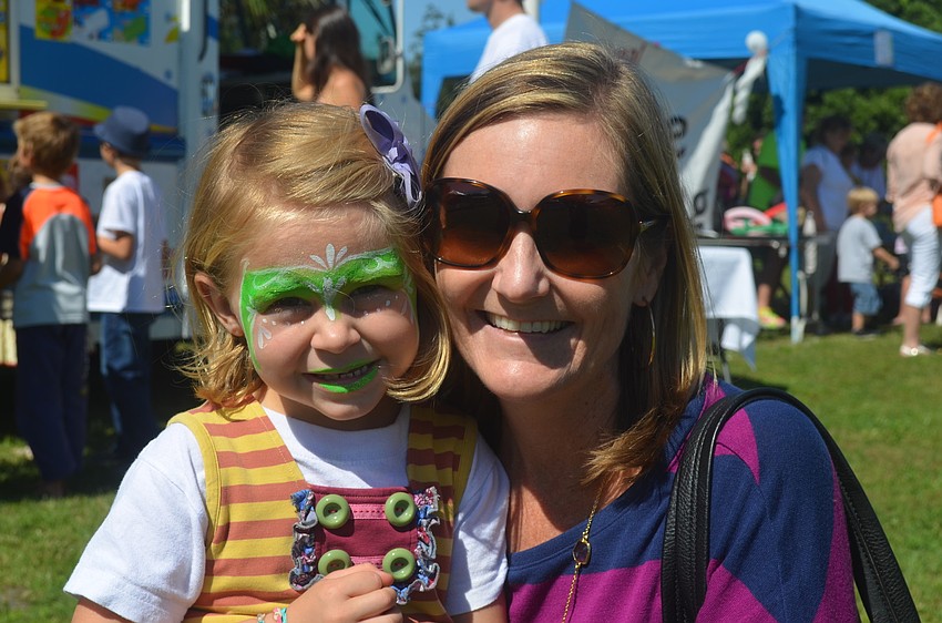 Kate and Leslie Daoust