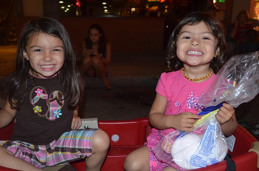 Mya and Tessa Lintner