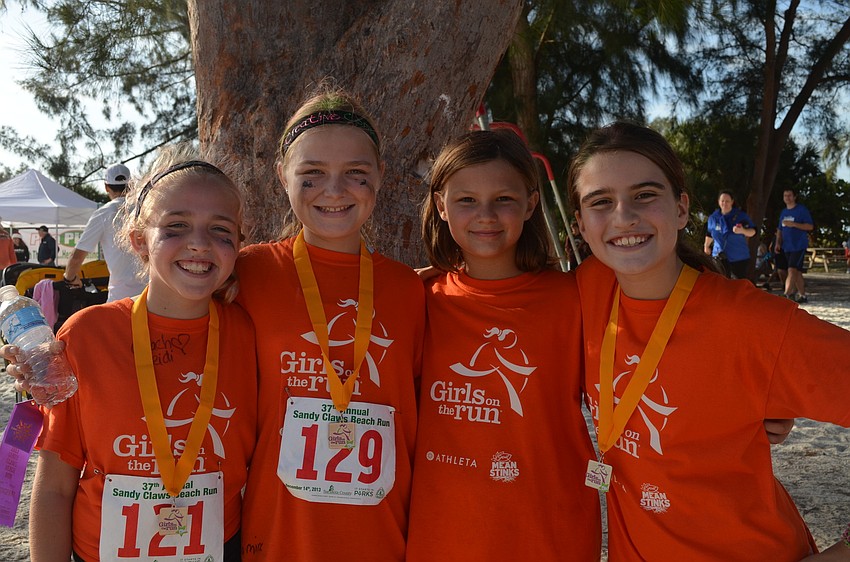 Ansley Jackson, Kirsten Jorgnsen, Elizabeth Natherson and Mary Jane Fortenberry from Girls on the Run.