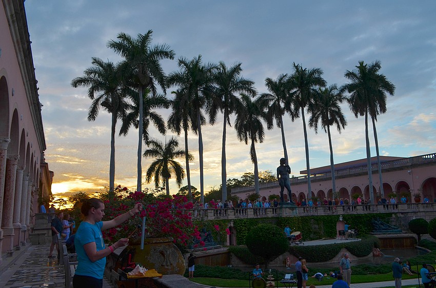 Sixty students from four colleges participate in Inuksuit