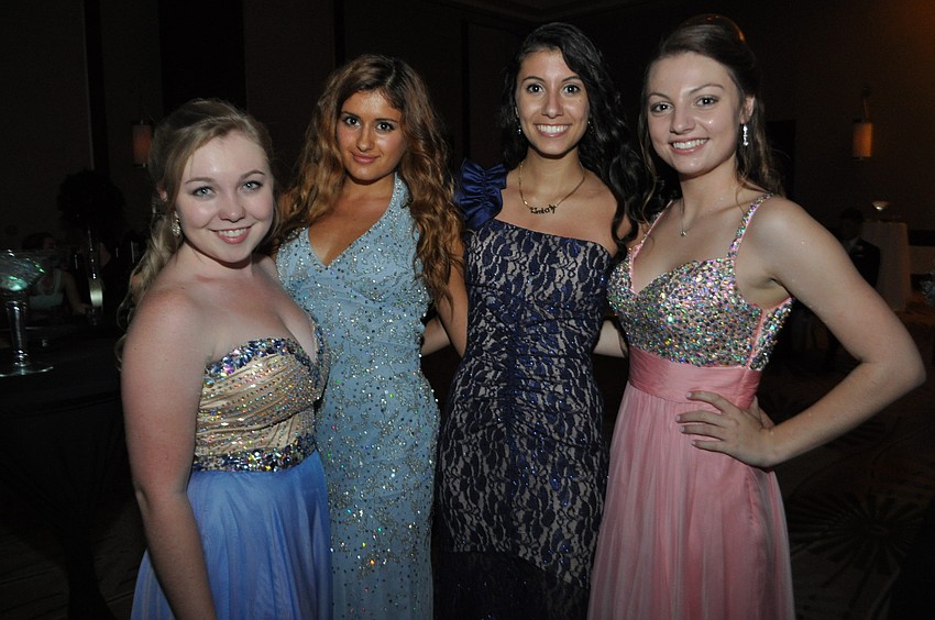 Alexis Reinoehl, Isabella Giacalone, Kim Brenes and Chrysa Harmsen