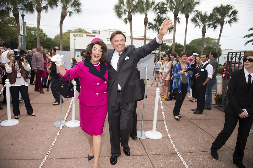 Pat and Dr. Larry Thompson make their arrival as the Kennedys