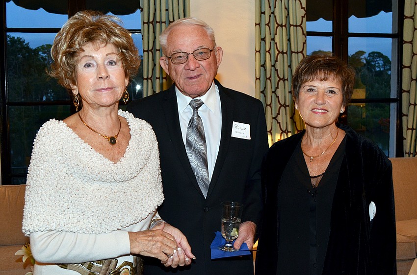 Erika and Ernst Waldeck with Gabriele Robinson