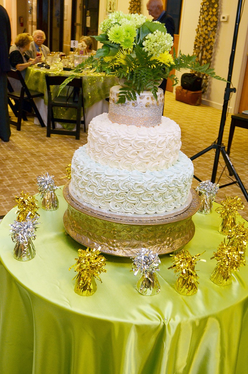 For the first time, Temple Beth Israel of Longboat Key hosted its annual birthday bash gala at its location on Longboat Key.