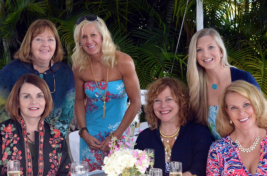 Jane Connor, Pat Steck, Cindy Quinn, Renitia Bertoluzzi, Lacey Anderson and Melanie Nielsen