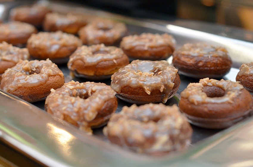 Guests enjoyed Paleo donuts and other breakfast bites from Uggs Bakery at the Spring Trends event.