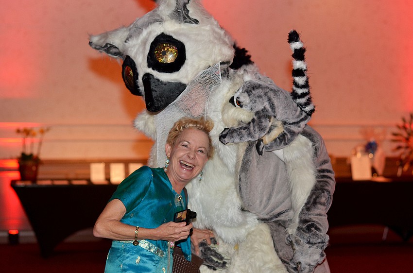 Lisa McLennan gets some lemur love at â€˜An Evening of Lemur Love.â€™