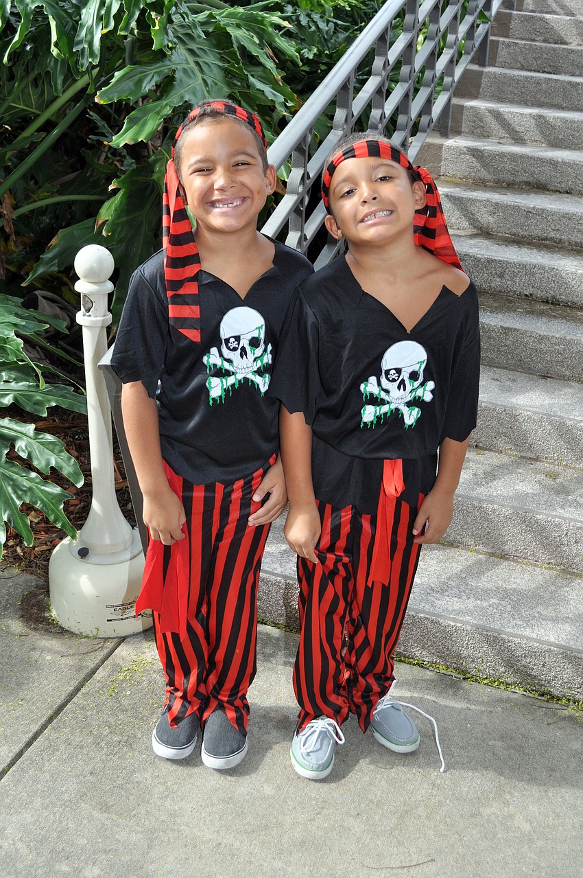 Jordan and Jayden Hooks