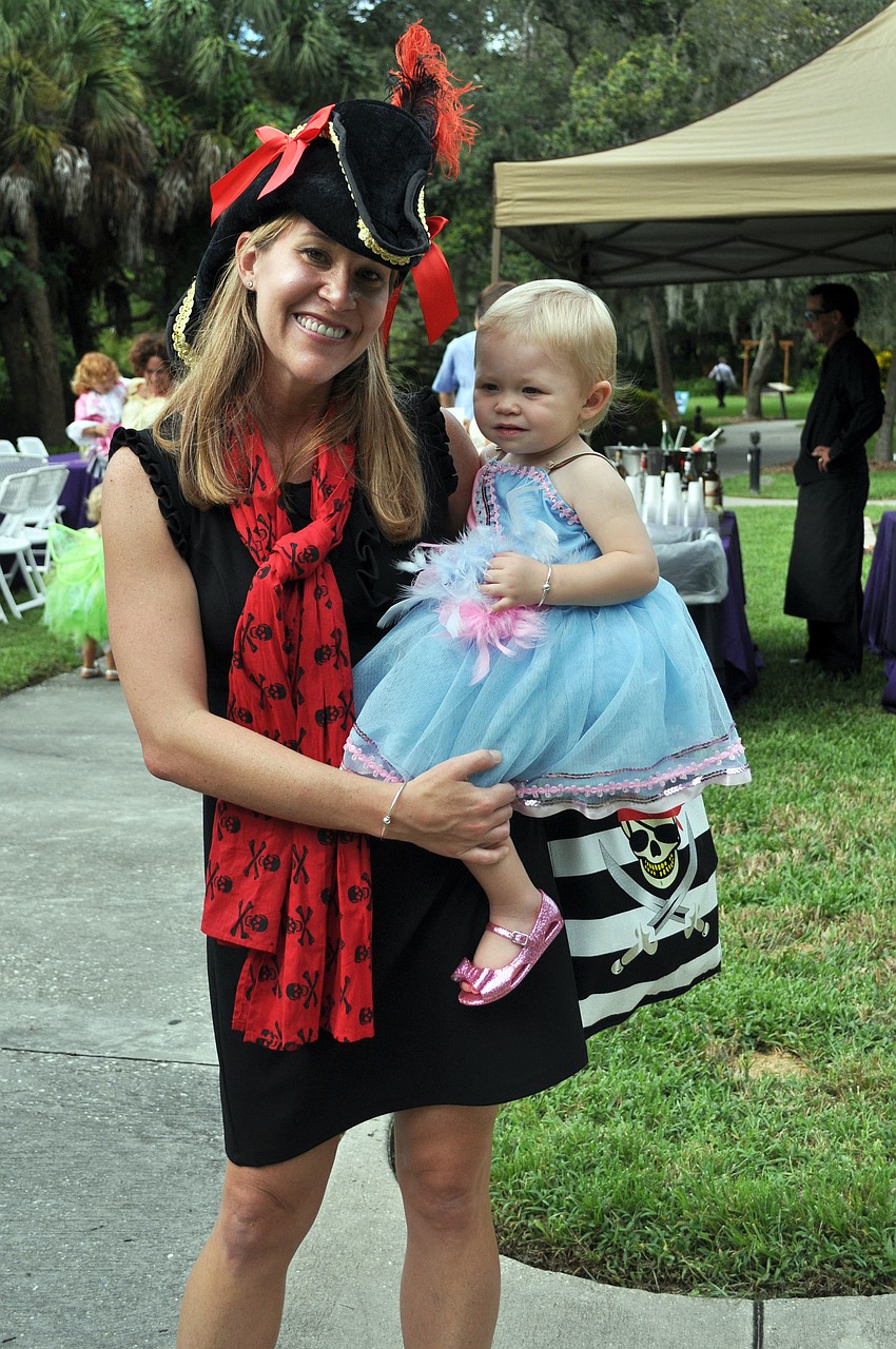 Sarah and Kelsey Lodge