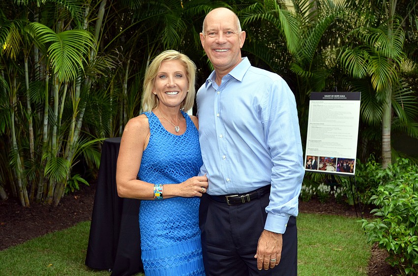 Hosts Sandy and David Gurley