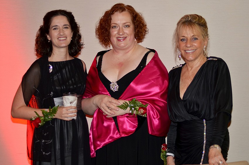 Jennifer Wood, Heather Eslien and Dr. Mary Davenport