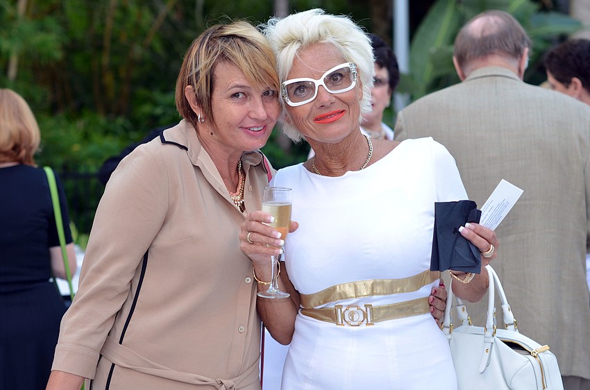 Lana Vayt and Darina Buettner