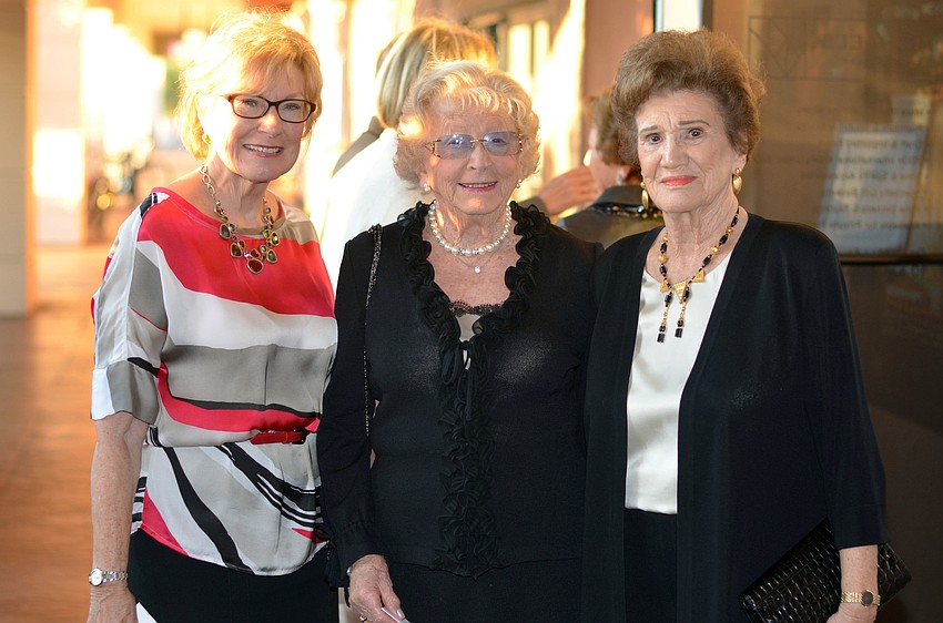 Janet Huelster, Tina Kamberg and Elayne Kalberman