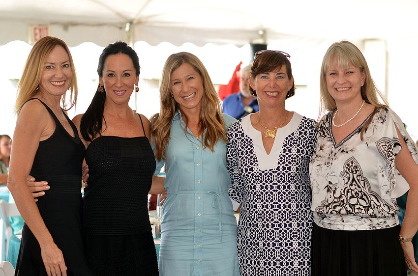 Valerie Leatherwood, Ashley Kozel, Janet Walter, Noreen Polidoro and Halie Fulton