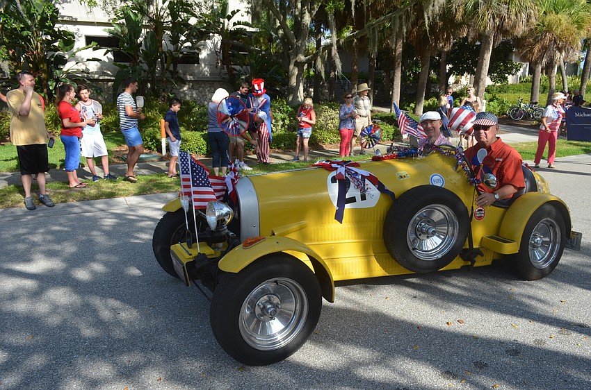 Commissioner Phill Younger and Bill Carman