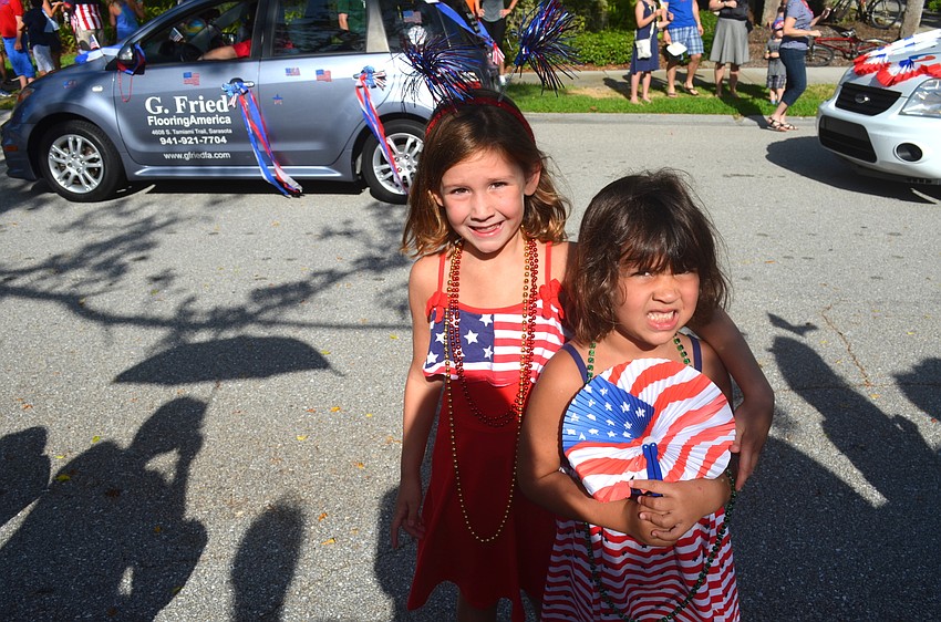 Grace Gerling, 6, with her sister, Lilly, 4