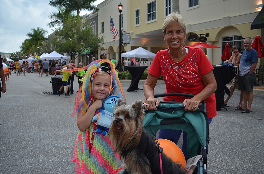 Abby Burns and Sharon Rightnour