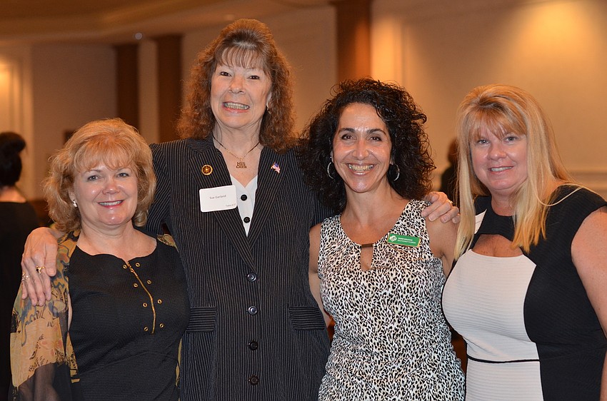 Lynn Rasys, Sue Garland, Marie Jacaruso and Patricia Ramthun