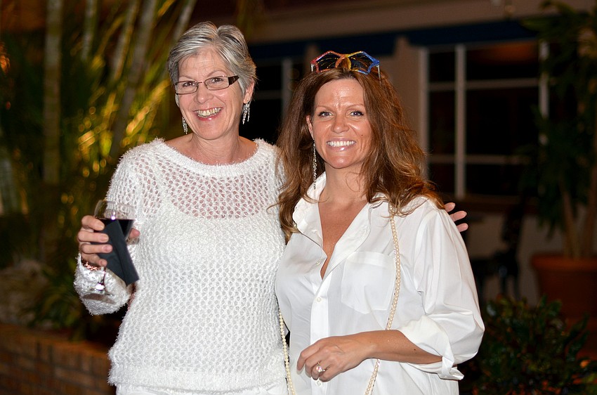 Leann Hetlinger and Paula Moore