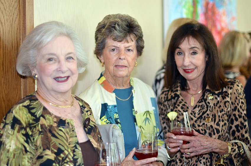 Lelia Windom, Gert Brown and Carolyn McEntyre