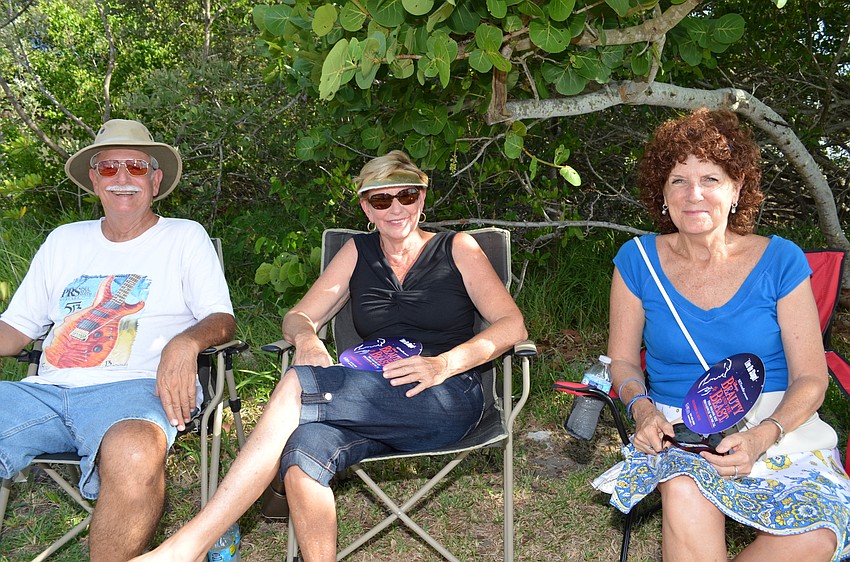 Bill and Roslyn Whitmer with Angie Thompson
