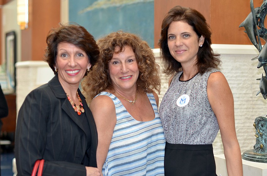 Michelle Kapreilian, Geri Jo Manson and Amy MacDougall