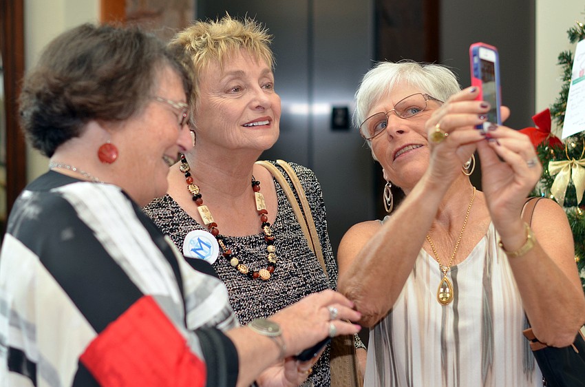 Linda Sussman, Carol Mock and Judy Scher take a selfie.