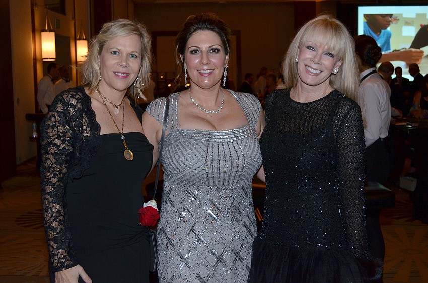 Tamara Chapman with Keffie and Bonnie Lancaster