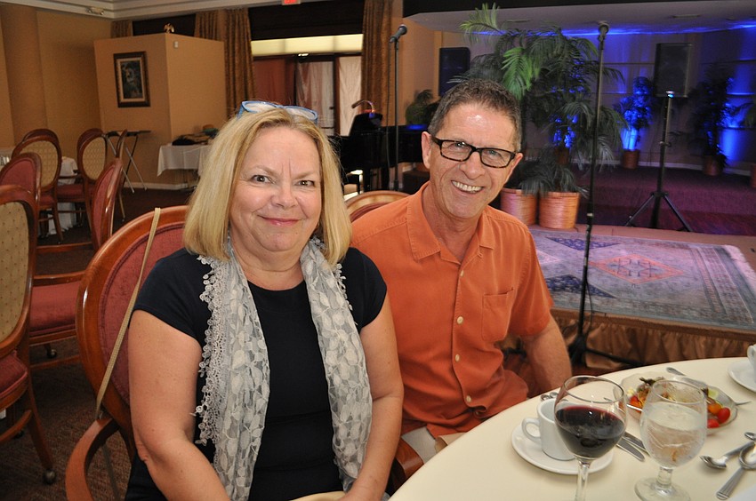 Donna and Earl Fossum are all smiles.