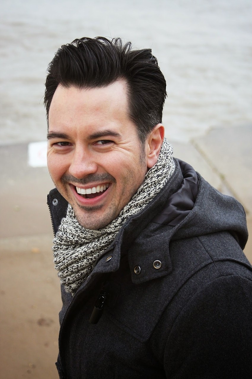 Corey Crider, baritone, will play Guglielmo in 