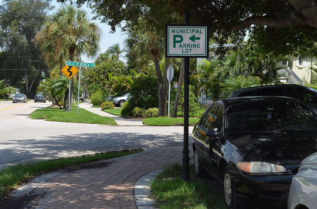 Siesta Key Village Association wants to turn grassy areas where cars currently park into parking spots using shell bedding.