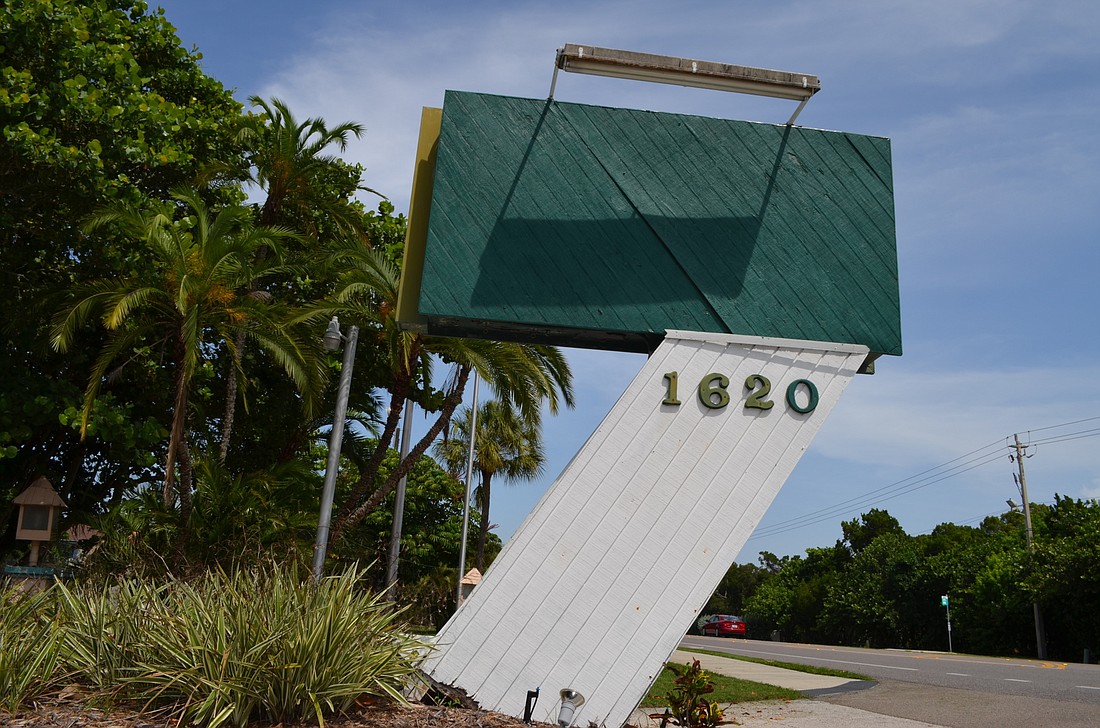 The Colony Beach & Tennis Resort Association filed an emergency motion late Monday afternoon that urges U.S. Bankruptcy Judge K. Rodney May to enforce a $600,000 settlement agreement.