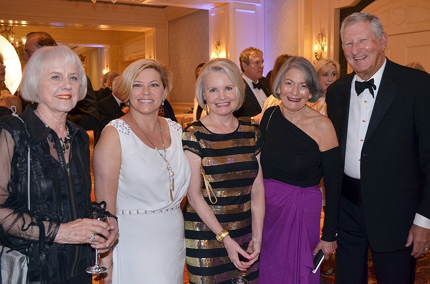Carol Phillips, Angela Massaro-Fain, Chris Currie and Mary Lou and Ed Winnick