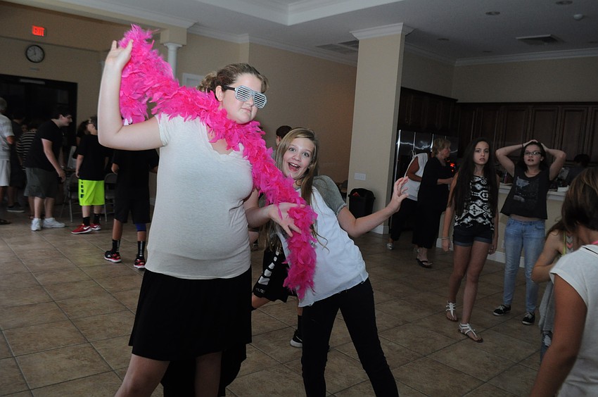 Lauren Gilbriee, 11, and Hannah Loesgren, 11