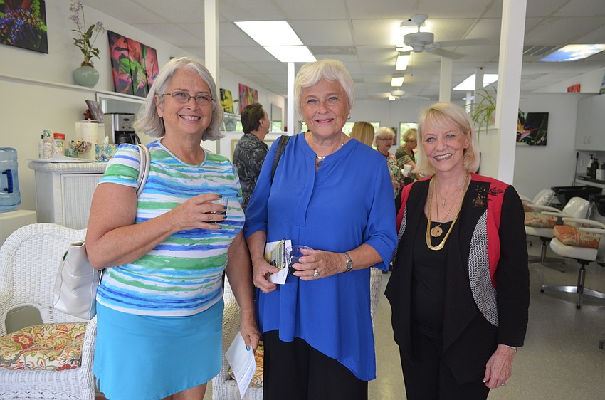 Cindy Barnes, Karen Holbrook and Design 2000 co-owner Sandy LaRose