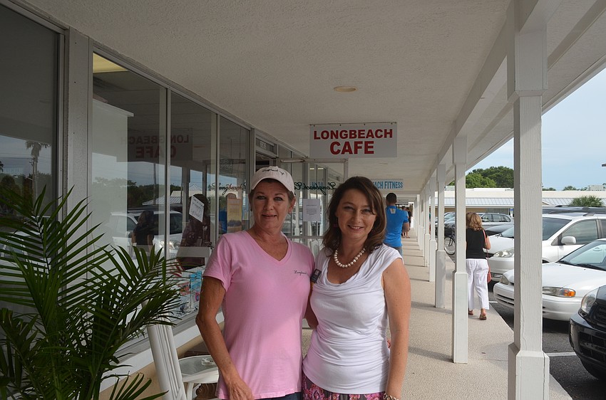 Colleen Collandra, of Longbeach Café, and Irina LaRose, of Design 2000