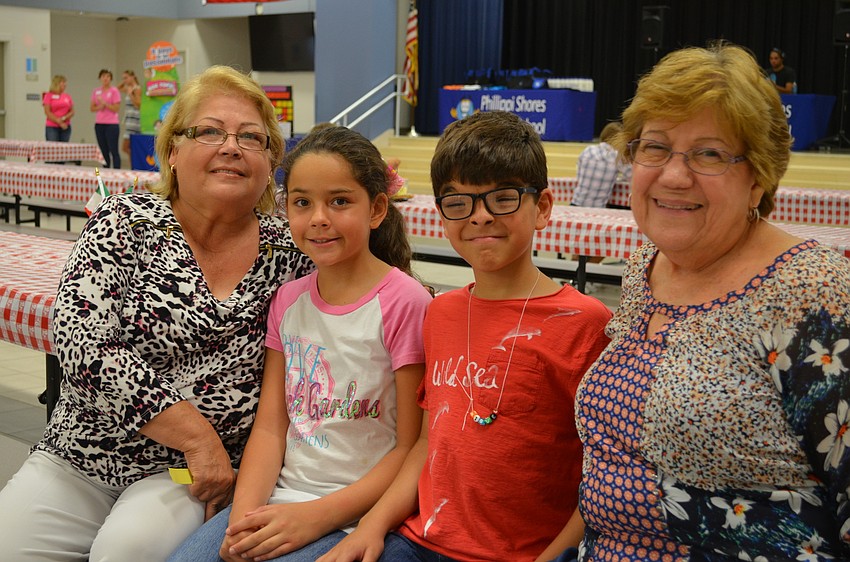 Myrna Ramirez, Ana and Miguel Rodriguez-Diaz with Luz Perez.