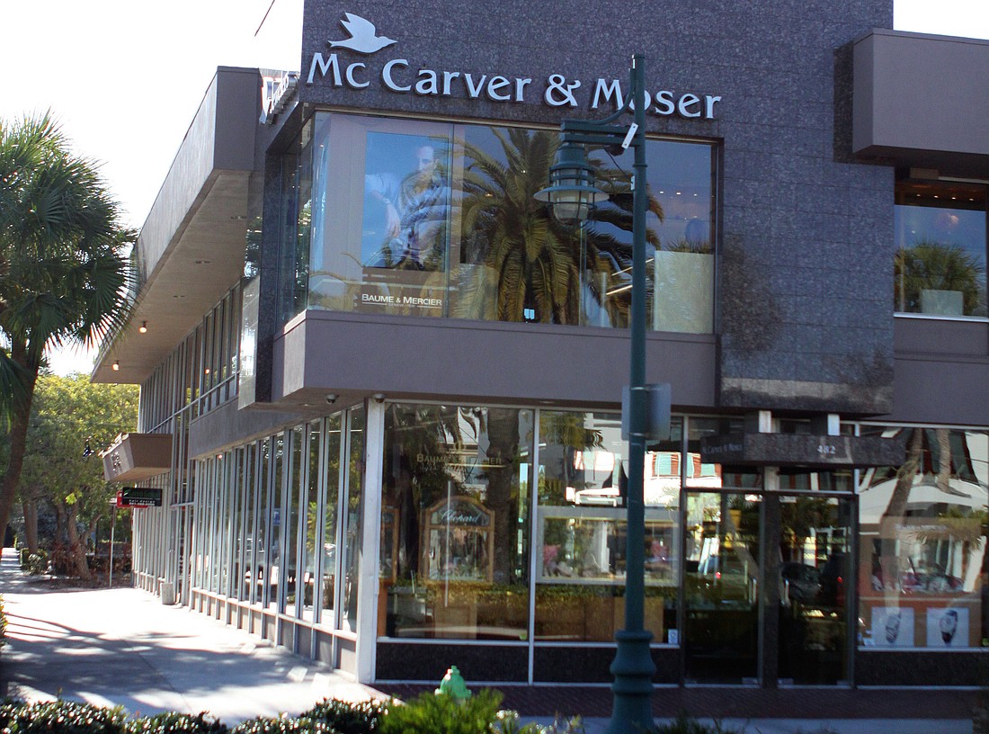 McCarver & Moser, a St. Armands fixture for 35 years, will move to Sarasotaâ€™s Main Street after Christmas.