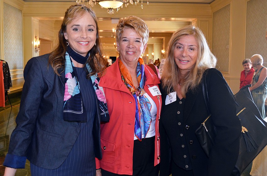 Katie Yoder, Eileen Roemer and Ellie Deskin