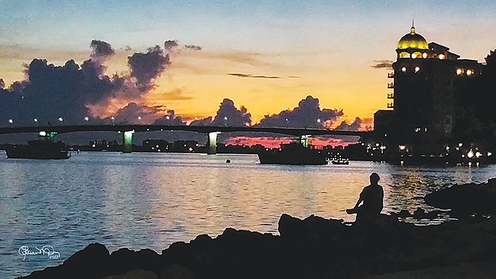 Susan Molnar, of Sarasota, submitted this photo of a sunset at Bayfront Park on Sept. 8.