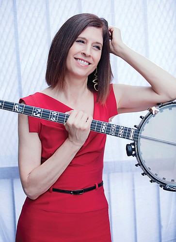 Cynthia Sayer tries to return every year to Sarasota to perform her unique brand of banjo jazz. Courtesy photo.