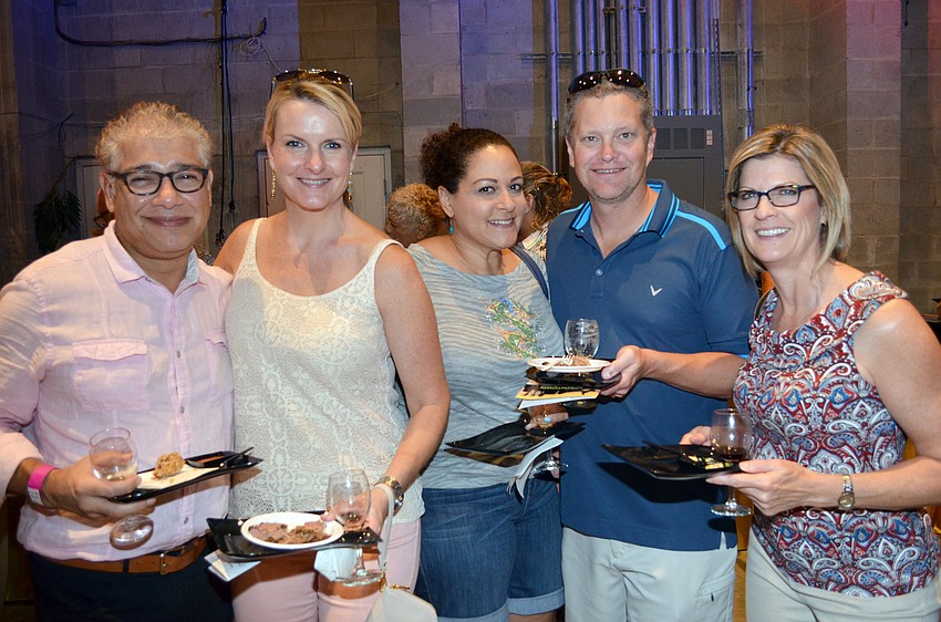 Rolando Garcci, Alyssa Nohren, Kathy and Dan Hoque and Dana Gaddis